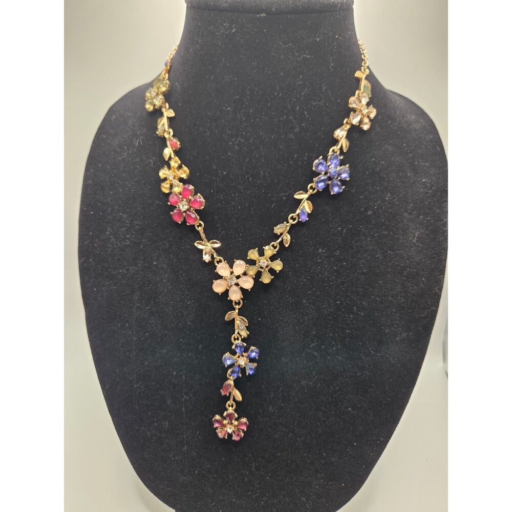 1770. INC International Concepts Gold Tone Floral Lariat Necklace